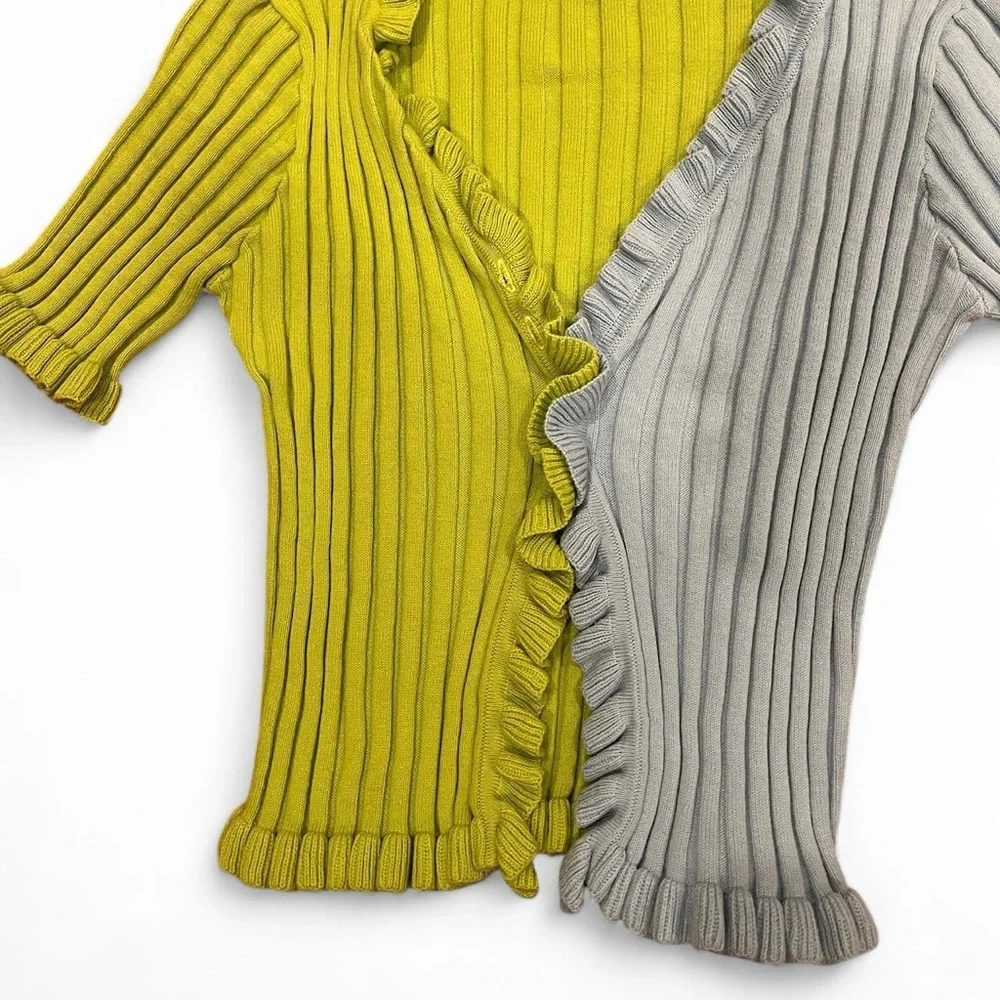 Colorful Ribbed Knit Top - Picture 7 of 7